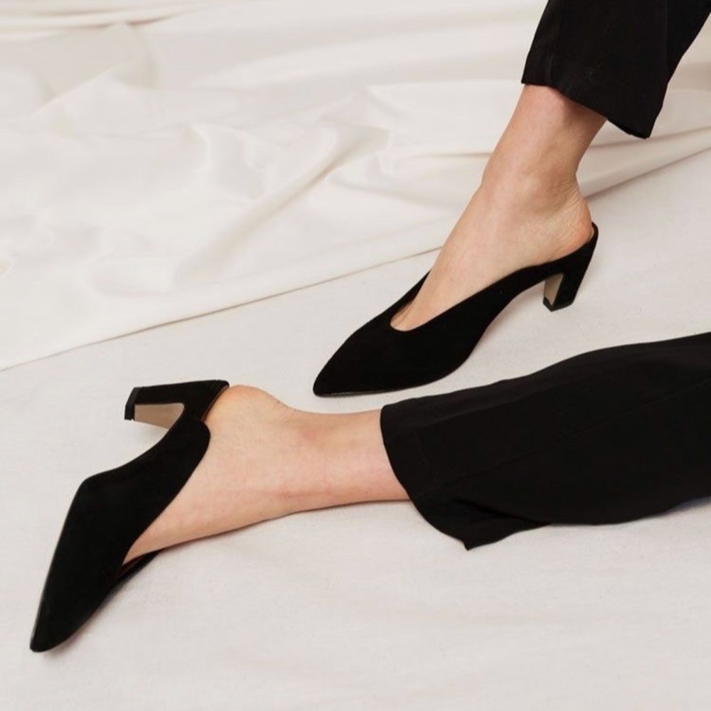 Intentionally blank mules